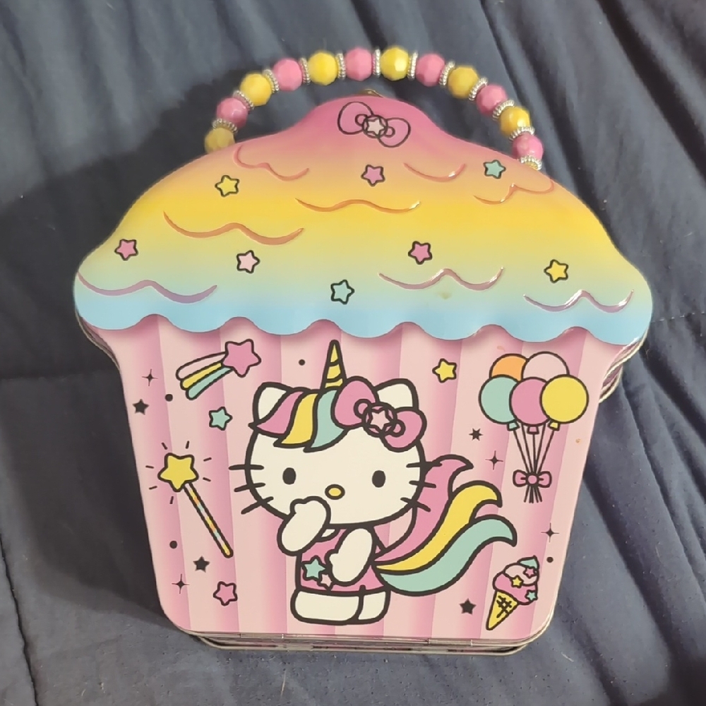 Hello Kitty Unicorn Cupcake Tin